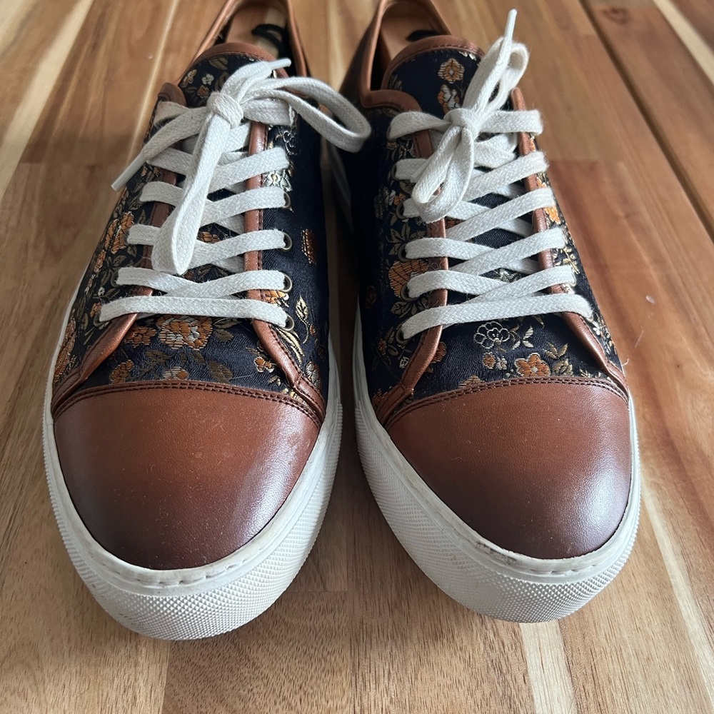 TAFT Jack Sneaker in Eden. Size 9